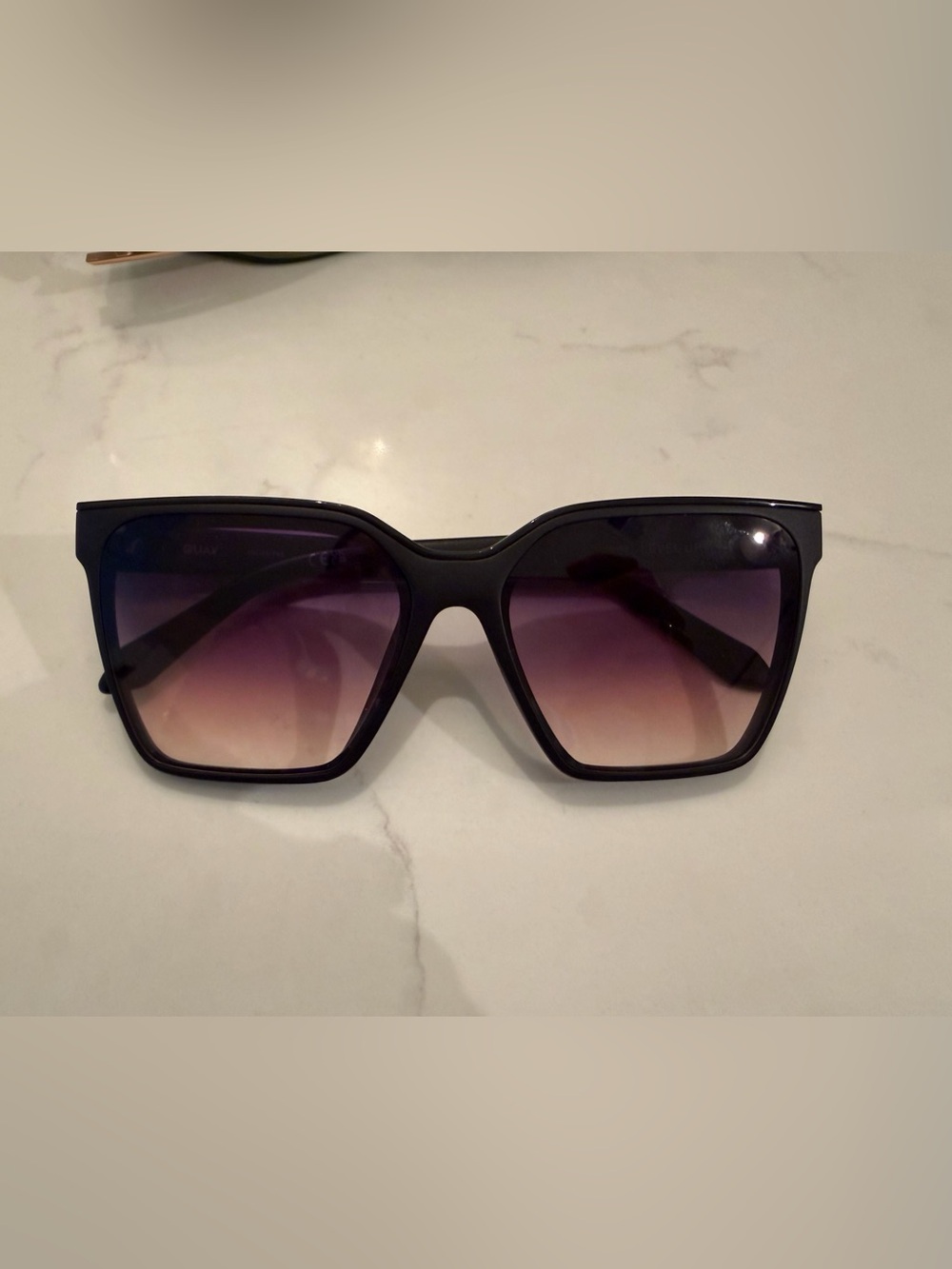 Quay Australia Black Frame Sunglasses with Purple-to-Pink Gradient Lenses